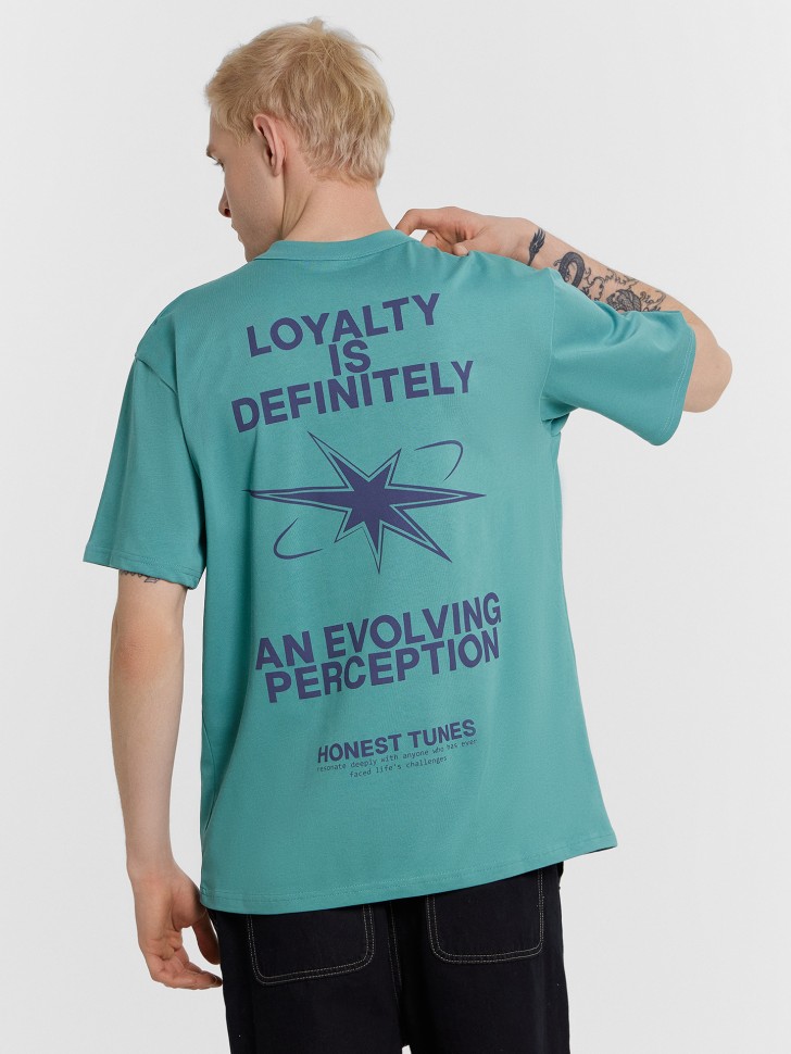 Футболка мужская бирюзовая с надписью "Loyalty is definitely " 111855