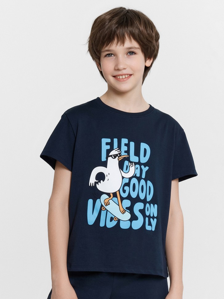 Комплект для мальчиков синий с принтом и надписью "Field day good vibes only" 563322 Mark Formelle