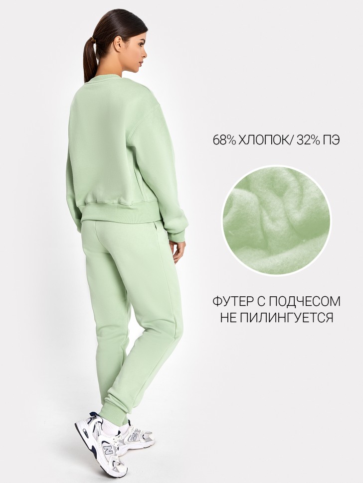 Комплект женский (джемпер, брюки) в зеленом оттенке 372508 Mark Formelle