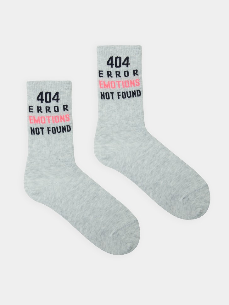 Носки женские светло-серые с рисунком в виде надписи "404 ERROR EMOTIONS NOT FOUND" 217K-2691 Mark Formelle