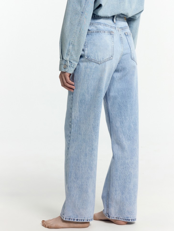 Брюки женские джинсовые wide leg голубые 2024-DTW702-1 Mark Formelle