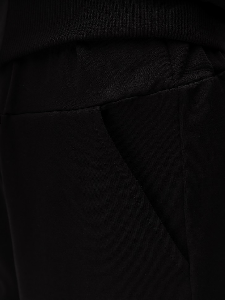 Костюм 46-150MU черный Bodo