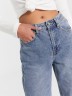 Брюки женские джинсовые Mom Fit в голубом цвете 2024-DTW402-2 Mark Formelle