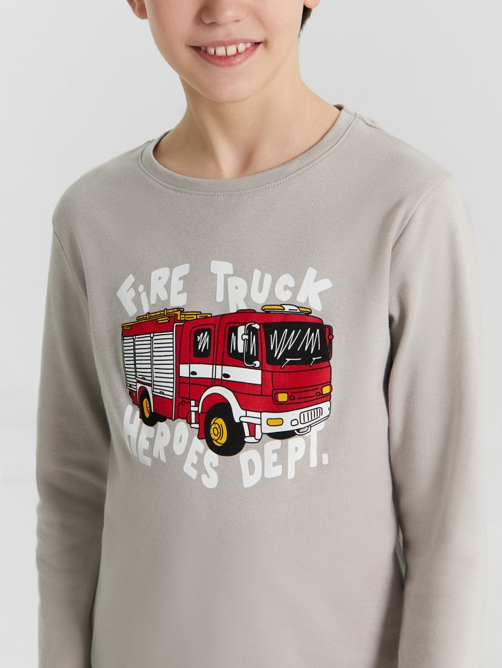 Комплект для мальчиков домашний бежевый с принтом "fire truck" 563326 Mark Formelle