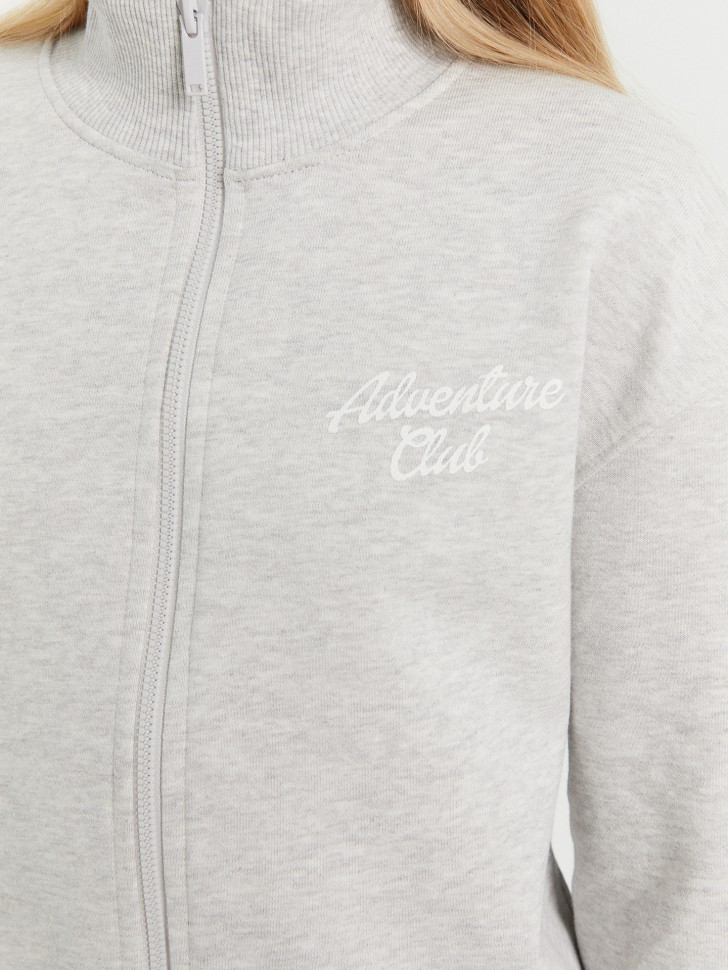 Толстовка для девочек серая с надписью "adventure club" 127932 Mark Formelle