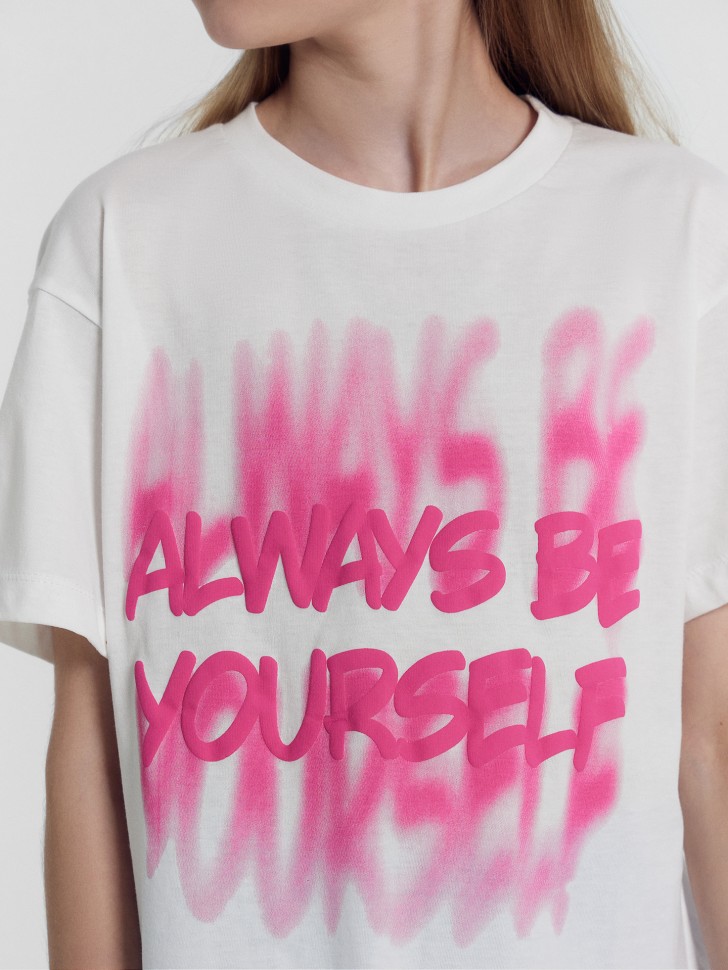 Футболка для девочек белая с надписью "Always be yourself" 117915 Mark Formelle