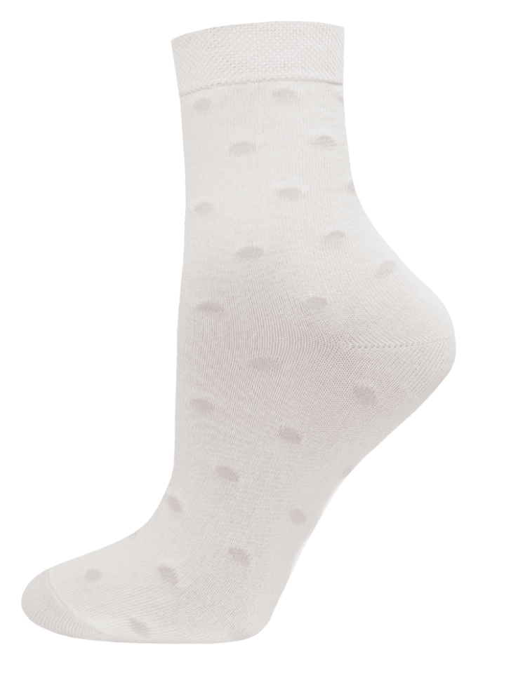 048 