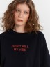 Пижама женская черная с надписью "Don't kill my vibe" 592444 Mark Formelle