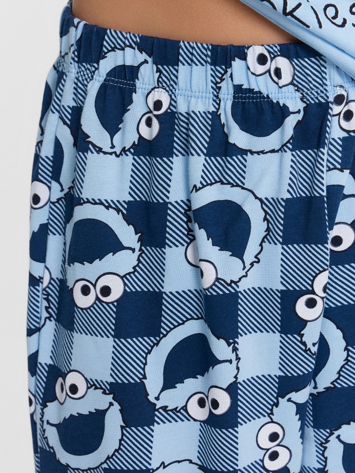 Пижама для мальчиков голубая с принтом Cookie Monster 563324